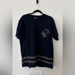 Uniqlo UT x Shichida Navy Pocket Tee Graphic Hem Japanese Collab Size L
